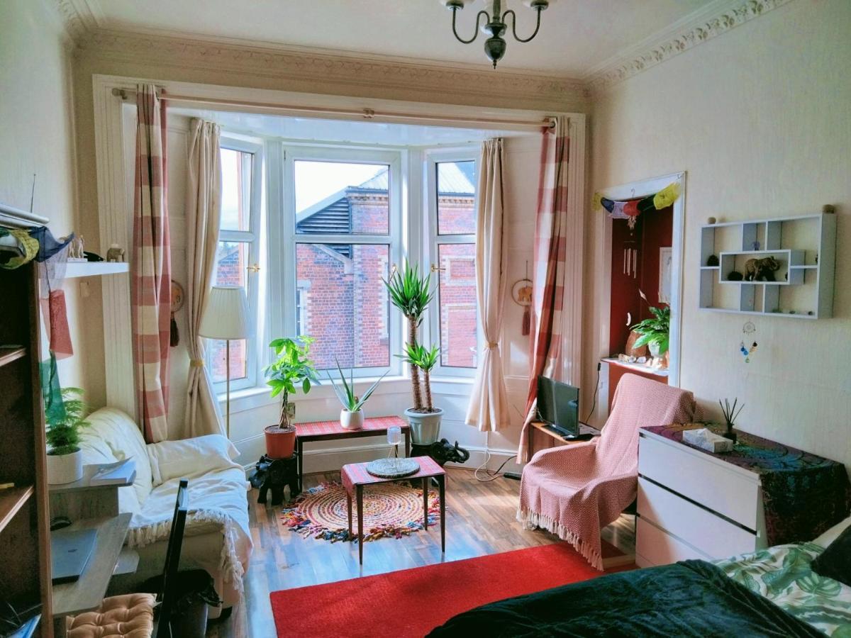 Spacious Flat In Bridgeton, Glasgow Zewnętrze zdjęcie